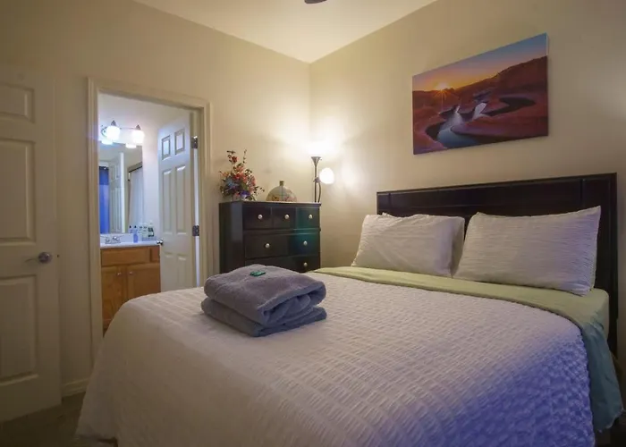 Desert Frontier With Garage, Boat Space, & Wfh Workspace Holiday home Wahweap